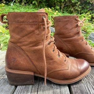 Timberland - Sutherlin Bay Mid Lace-Up leather boots - size 9 (brown)